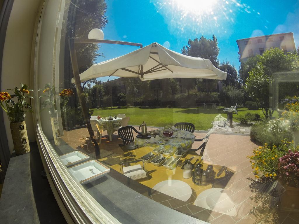 B&B Villa Ocsia ซาน จอร์จิโอ อะ เครมาโน ภายนอก รูปภาพ